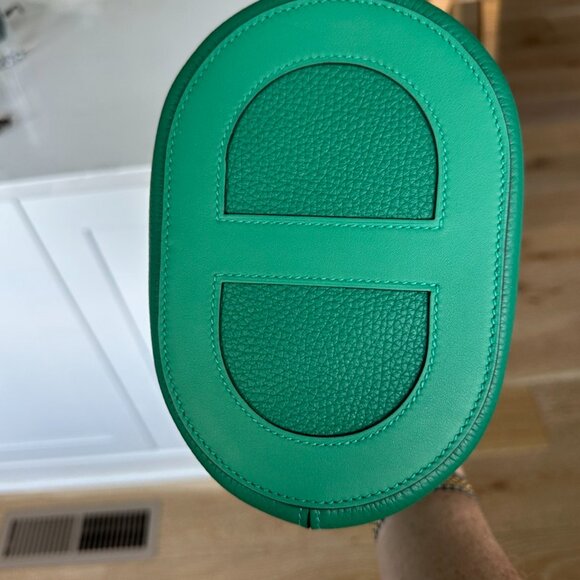 Hermès In the Loop 18 Vert Vertigo Handbag Clemence NEW w Receipt, Authentic - Picture 9 of 16